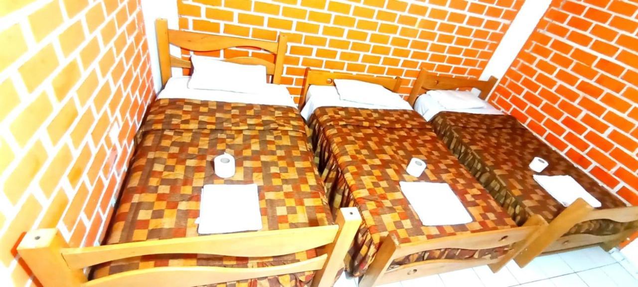 Andes Hostel Huaraz  Exterior photo
